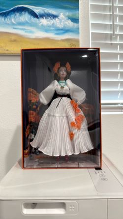 Kris goyri Barbie