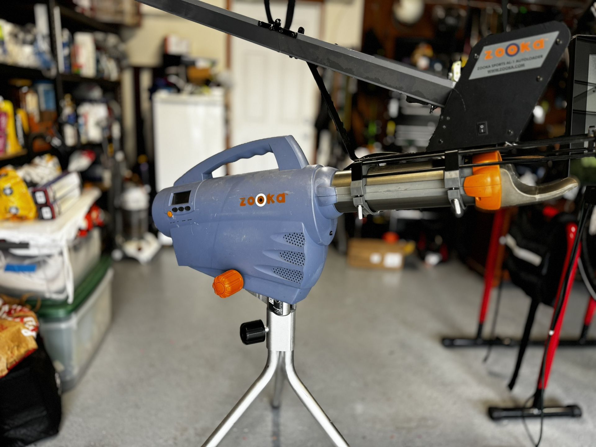 Zooka ZS740 Baseball Pitching Machine ** LOWER PRICE **