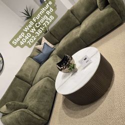 ✨️XL Sectional Sofas✨️ Furniture Queen Bedrooms, Dining Avail