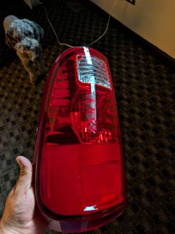 Driver Side (Left) Tail Light – Fits 2008-2016 Ford F250 F350 F450 Super Duty