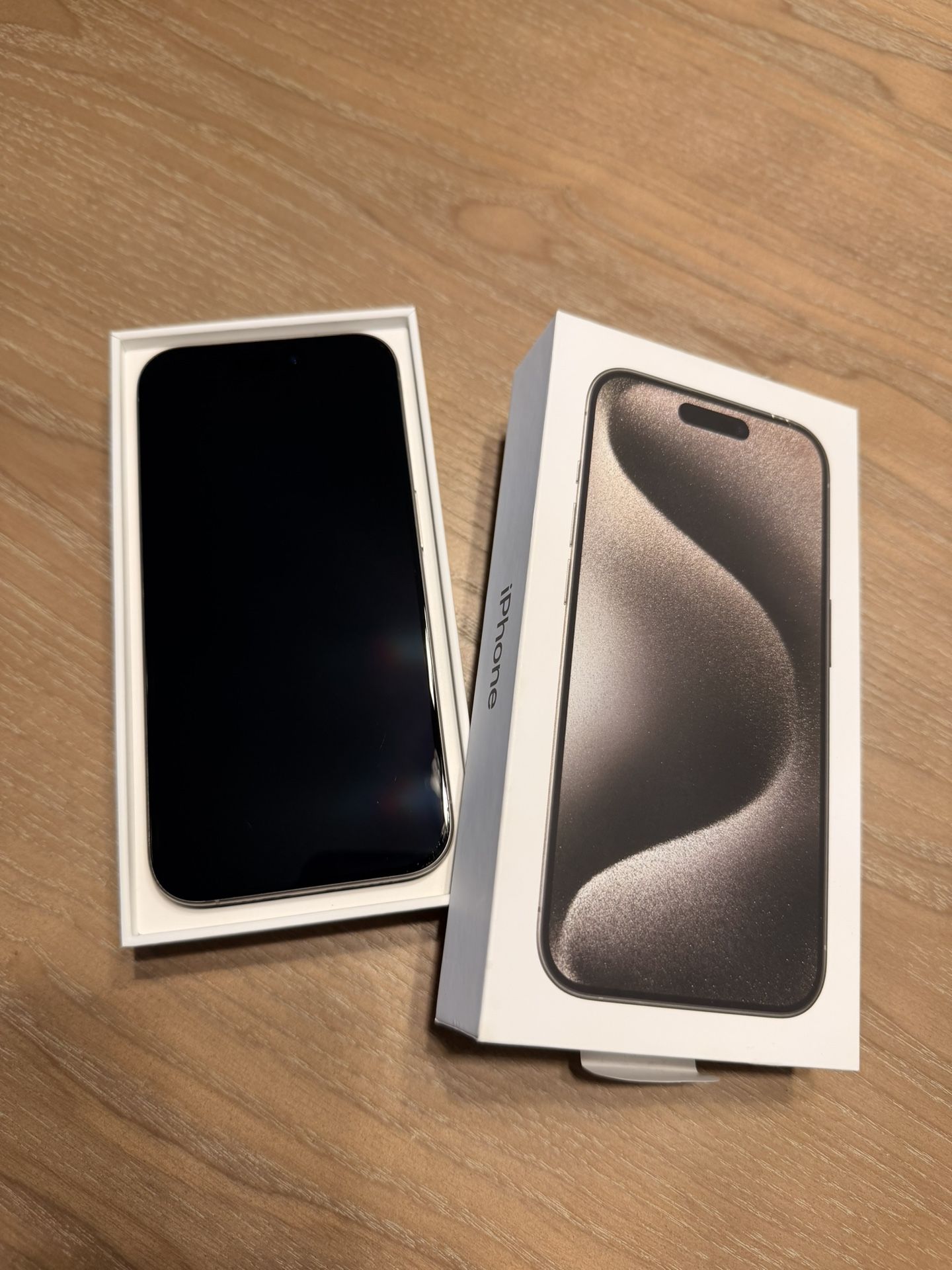 Iphone 15 Pro 256 GB Titanium