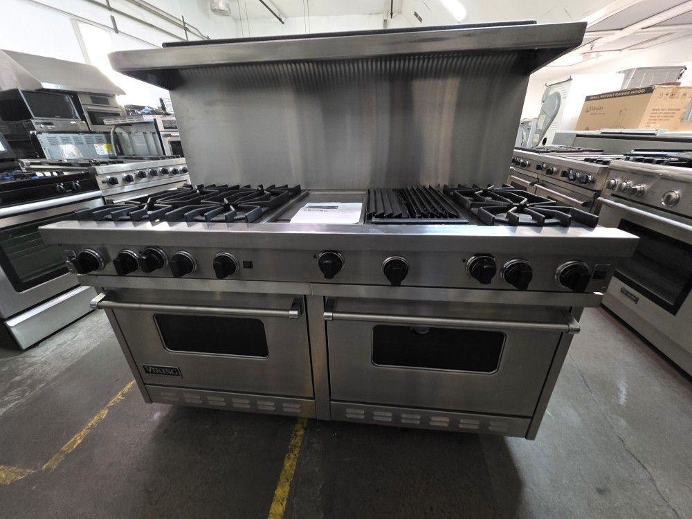 60" VIKING GAS RANGE STAINLESS STEEL 