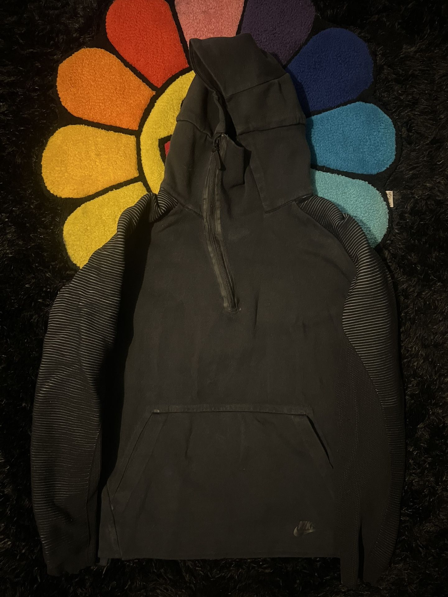 black nike hoodie
