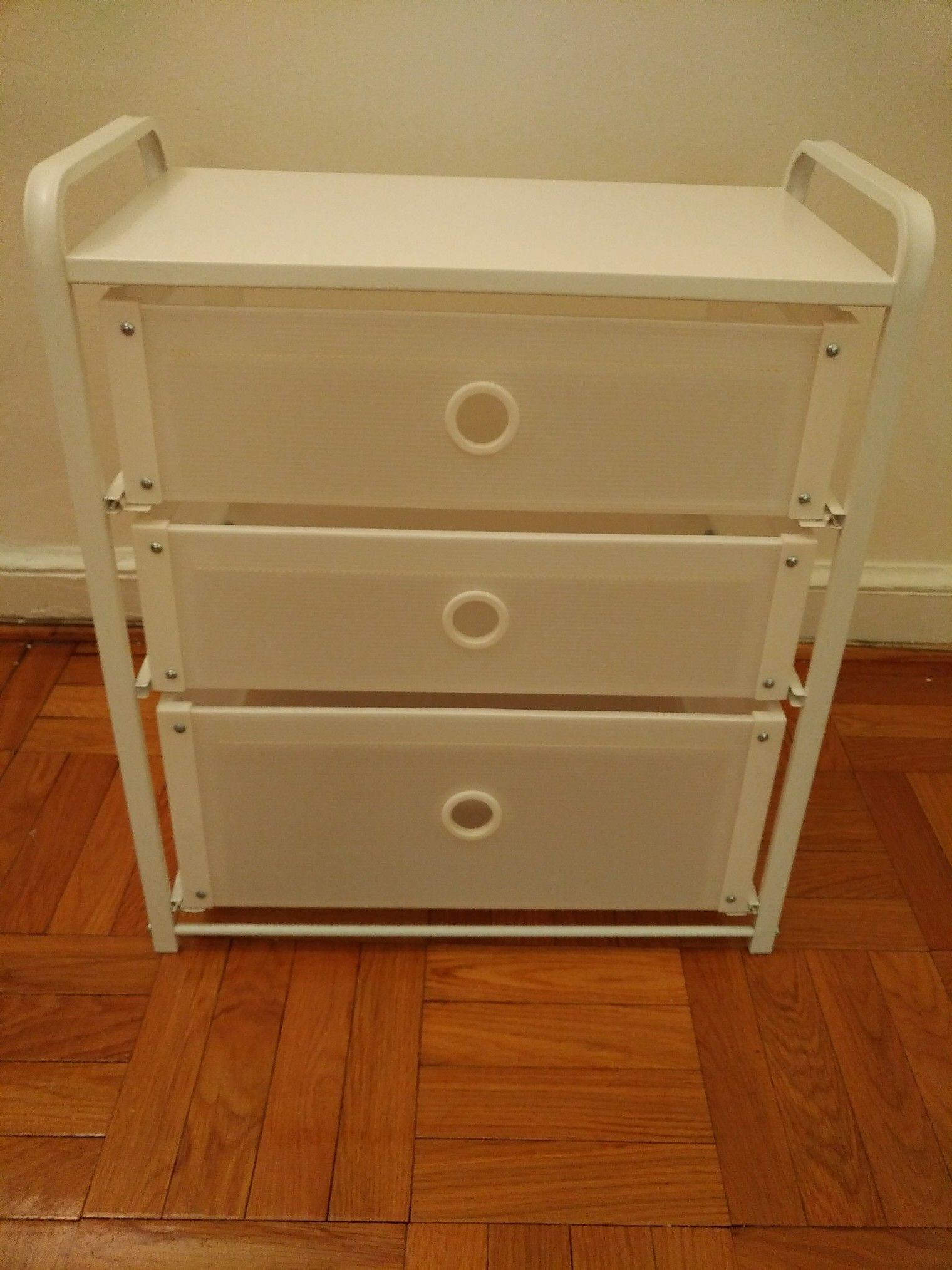 IKEA Lote 3 Drawer Chest, White