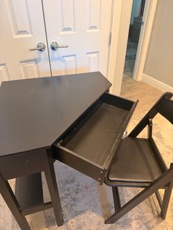 Black Corner Desk & Chair