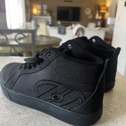 Heelys Boys Mid Top sneakers 