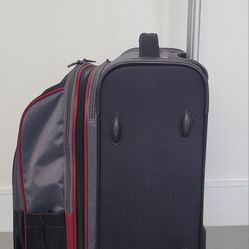 Set Of 2 Carry-on And Backpack 