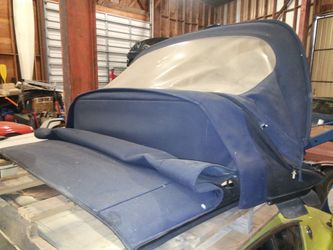Porsche 964 1990 through 1994 power convertible top assembly complete with excellent Hearts blue canvas top including electric motors