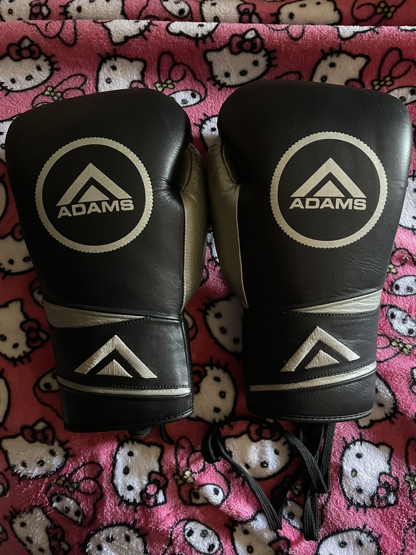 Adams Training Gloves – Shadow Gray