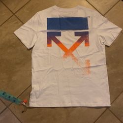  Off-White Gradient Arrows T-Shirt. 