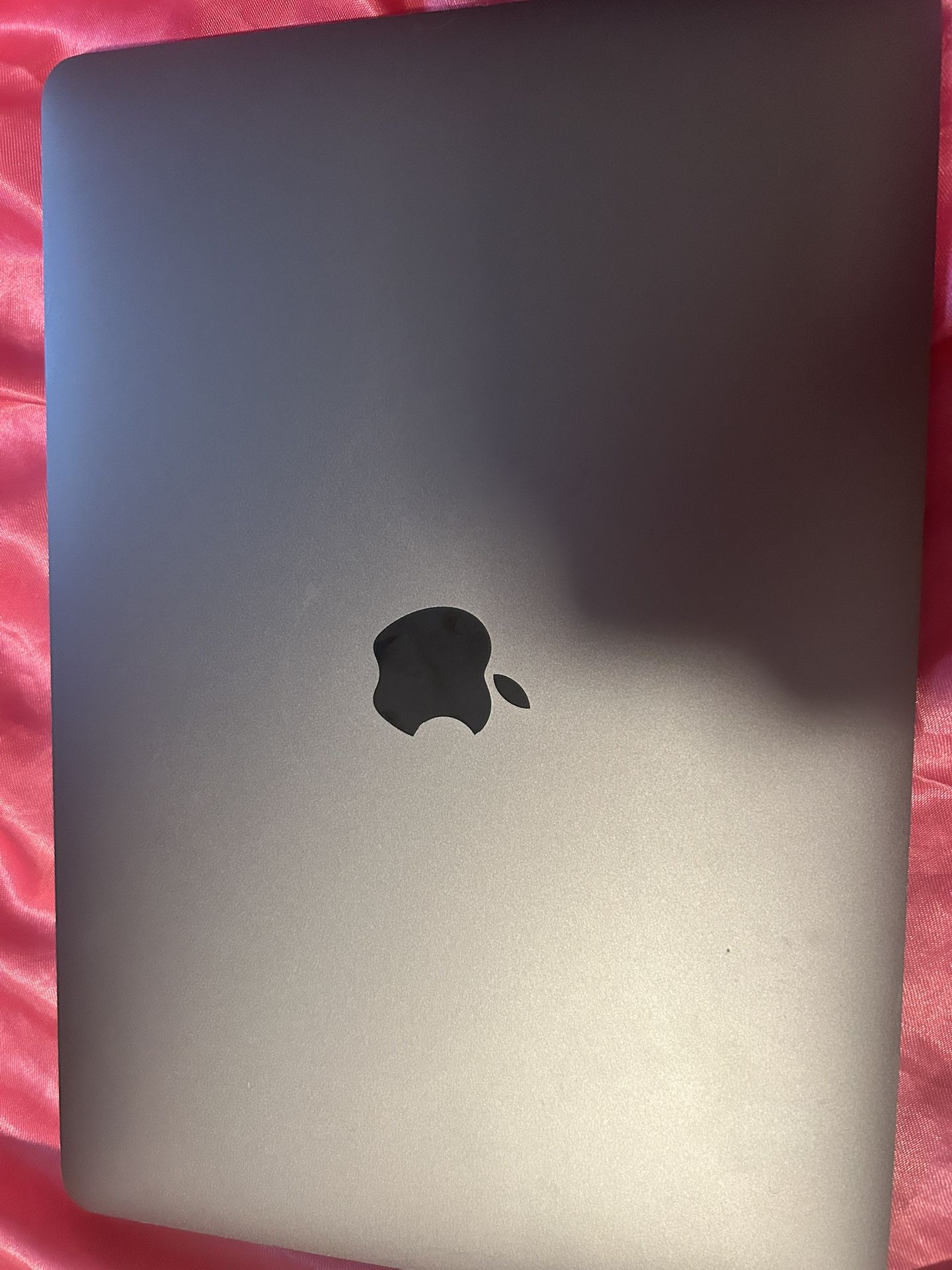 2019 MacBook Air 13inch Screen