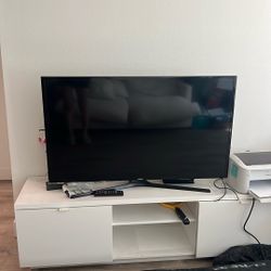 Samsung 43" TV