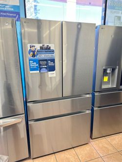 LG 26 cu. ft. Counter Depth MAX French Door Refrigerator with Internal Water Dispenser