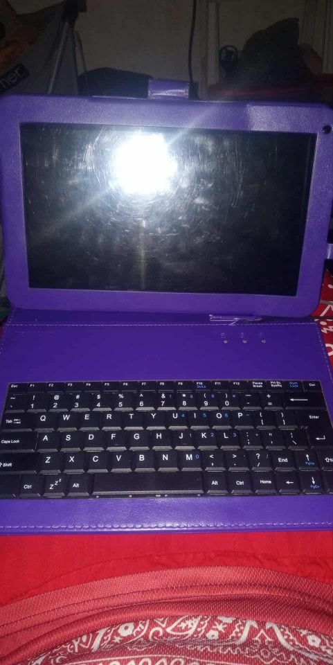Visual Land Elite Tablet W/keyboard