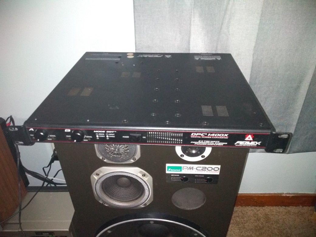 Peavey DPC 1400X Power Amp. OBO