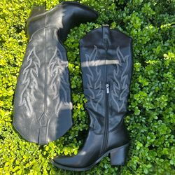 Black West Kiss Boots -Brand New