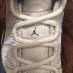 Jordan 11 Low Diffused Blue