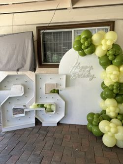 Marquee numbers
