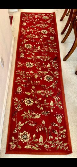Beautiful, high quality long RUG - Perfect for hallways or narrow spaces