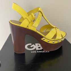 Macys New Shoes In Yellow Size 6.5
