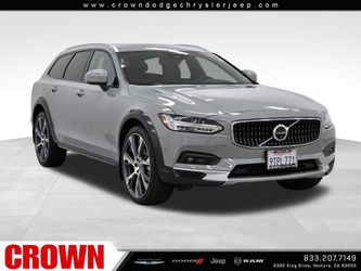 2025 Volvo V90 Cross Country