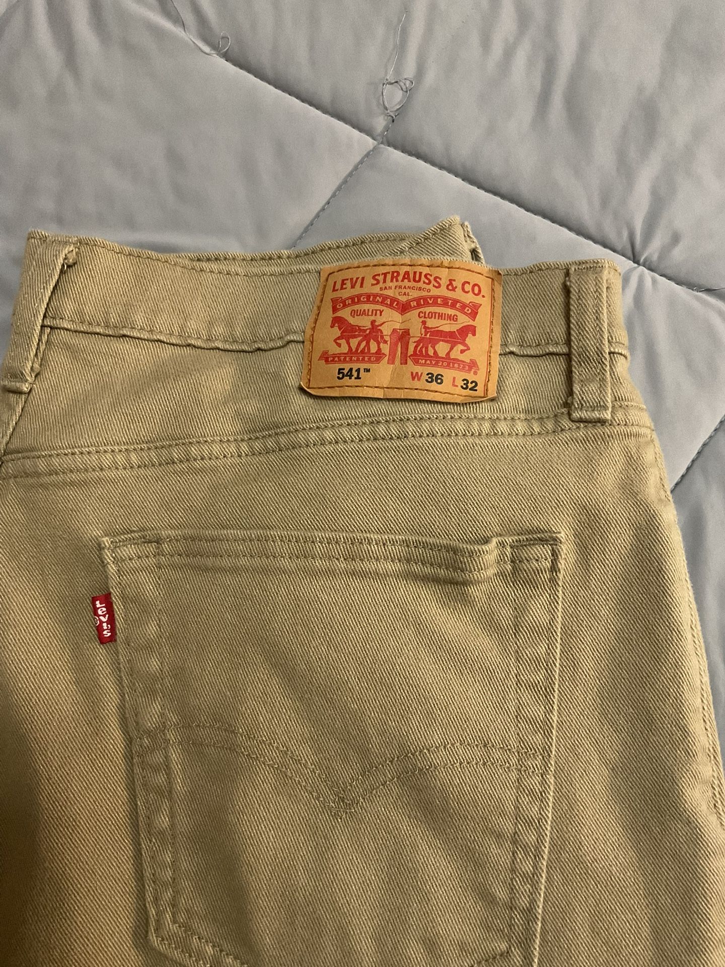 Levi’s Men’s 38x32