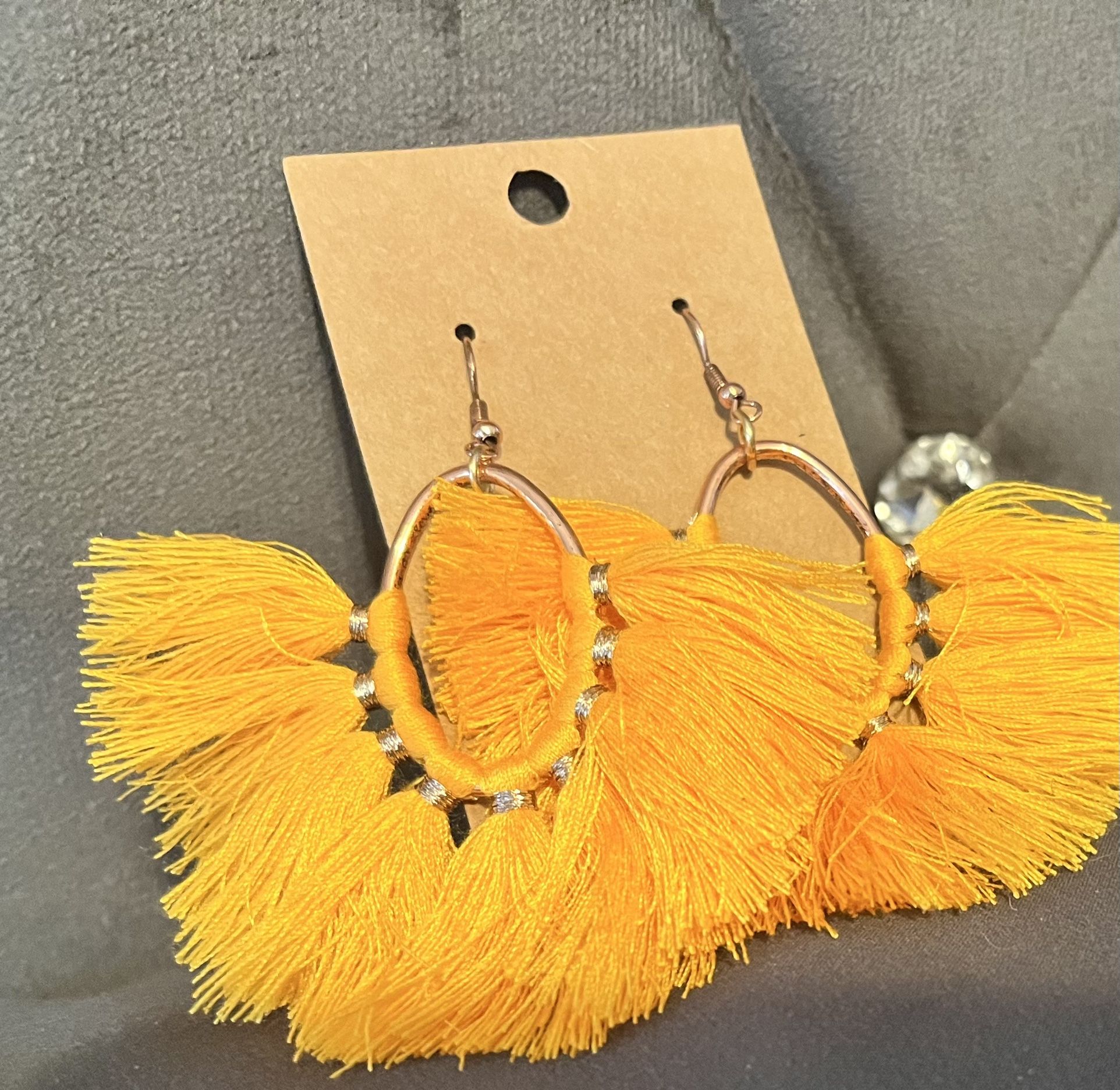 New! Fringe Earrings 