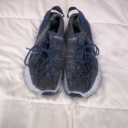NIKE 04 Size 9.5