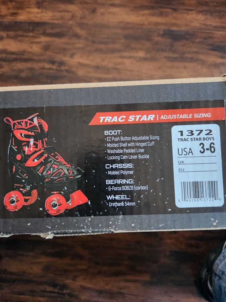 Roller Derby Boot Skates Size 3-6