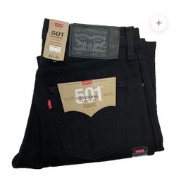 Black 501 Levi’s