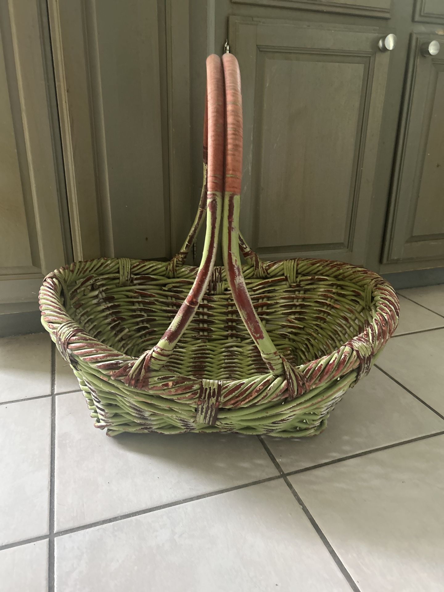 Large Basket 