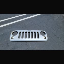 Jeep Wrangler JK Grille Assembly 2007-2016