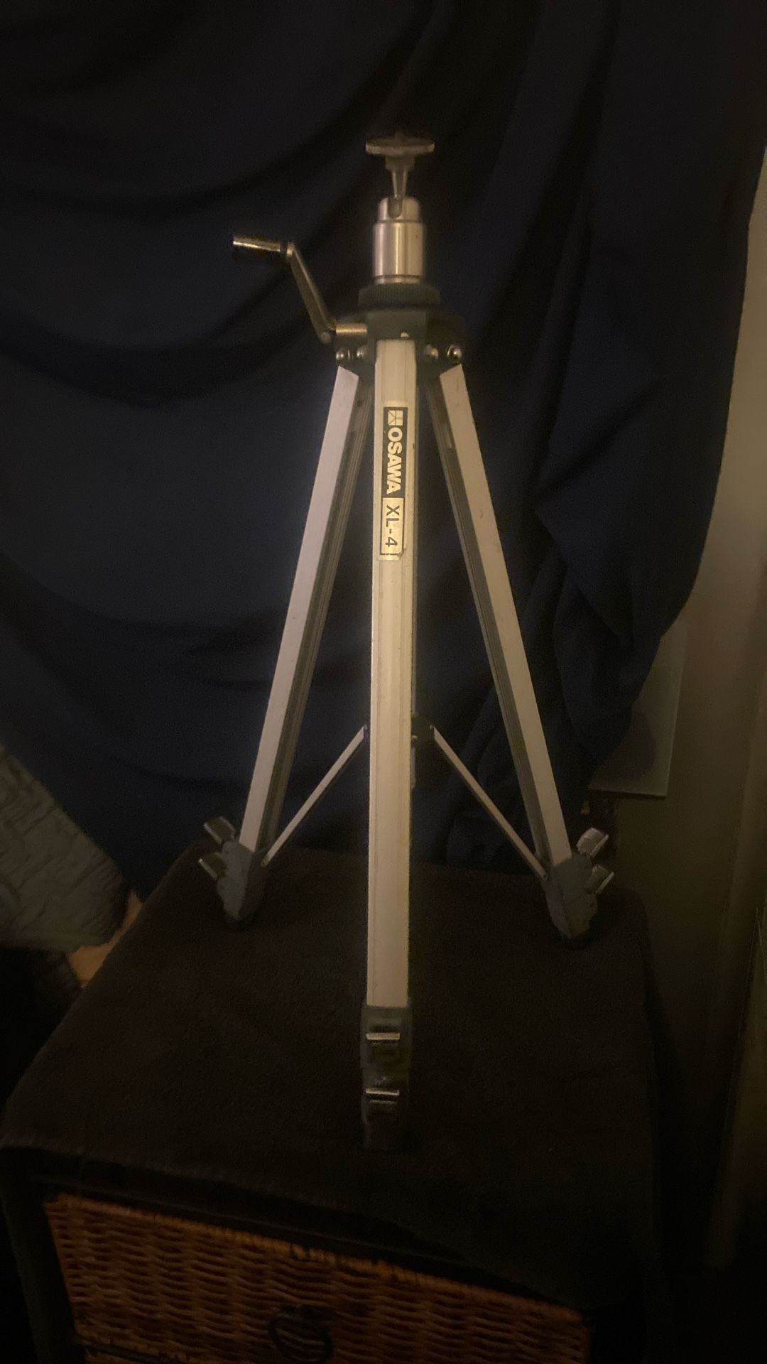 OSAWA XL-4 Tripod