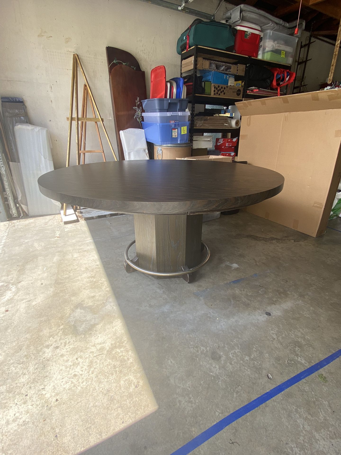 Round Wood Poker Table 