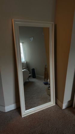 White mirror