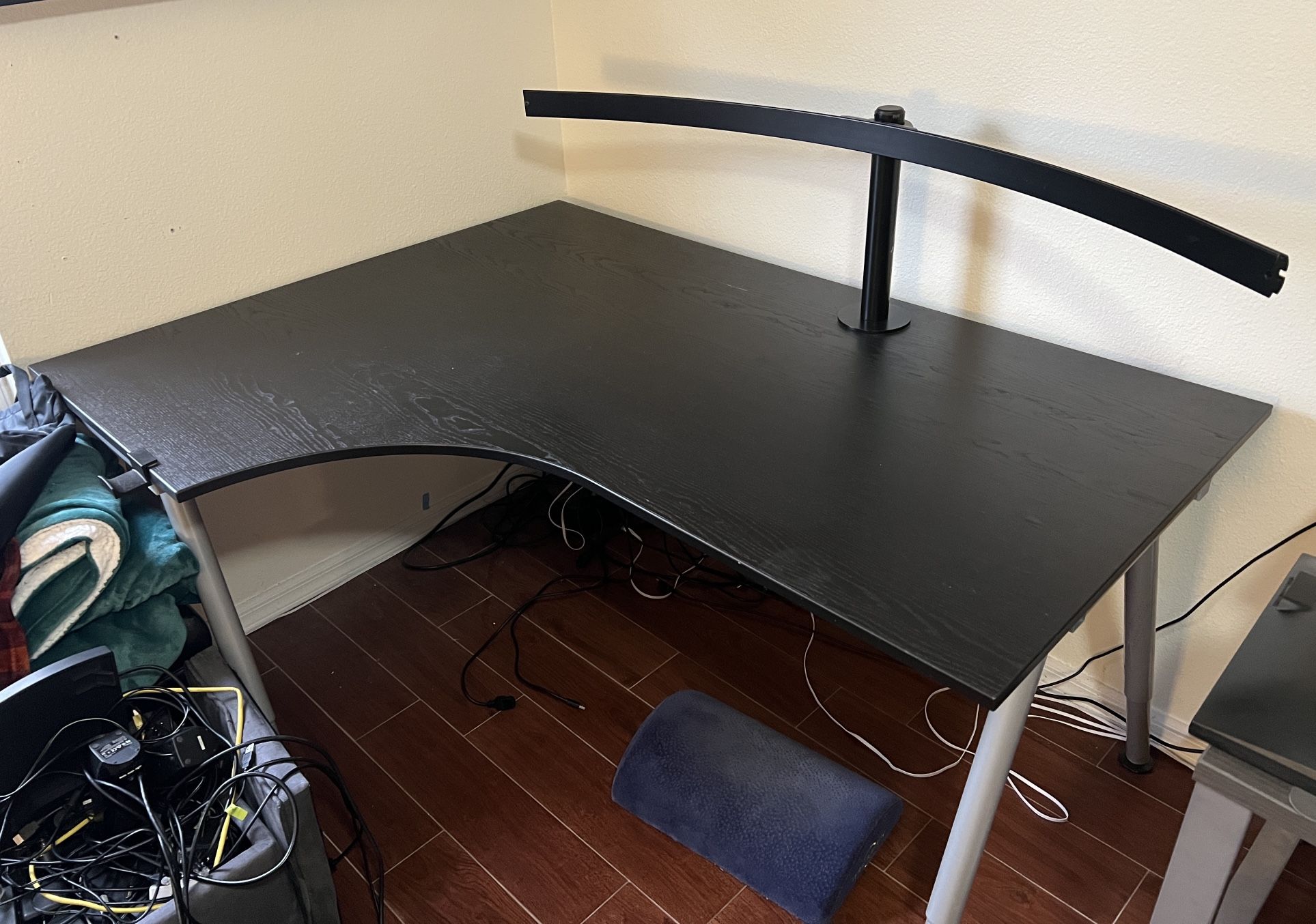 IKEA Black Corner Desk With Built In Triple Monitor Mount