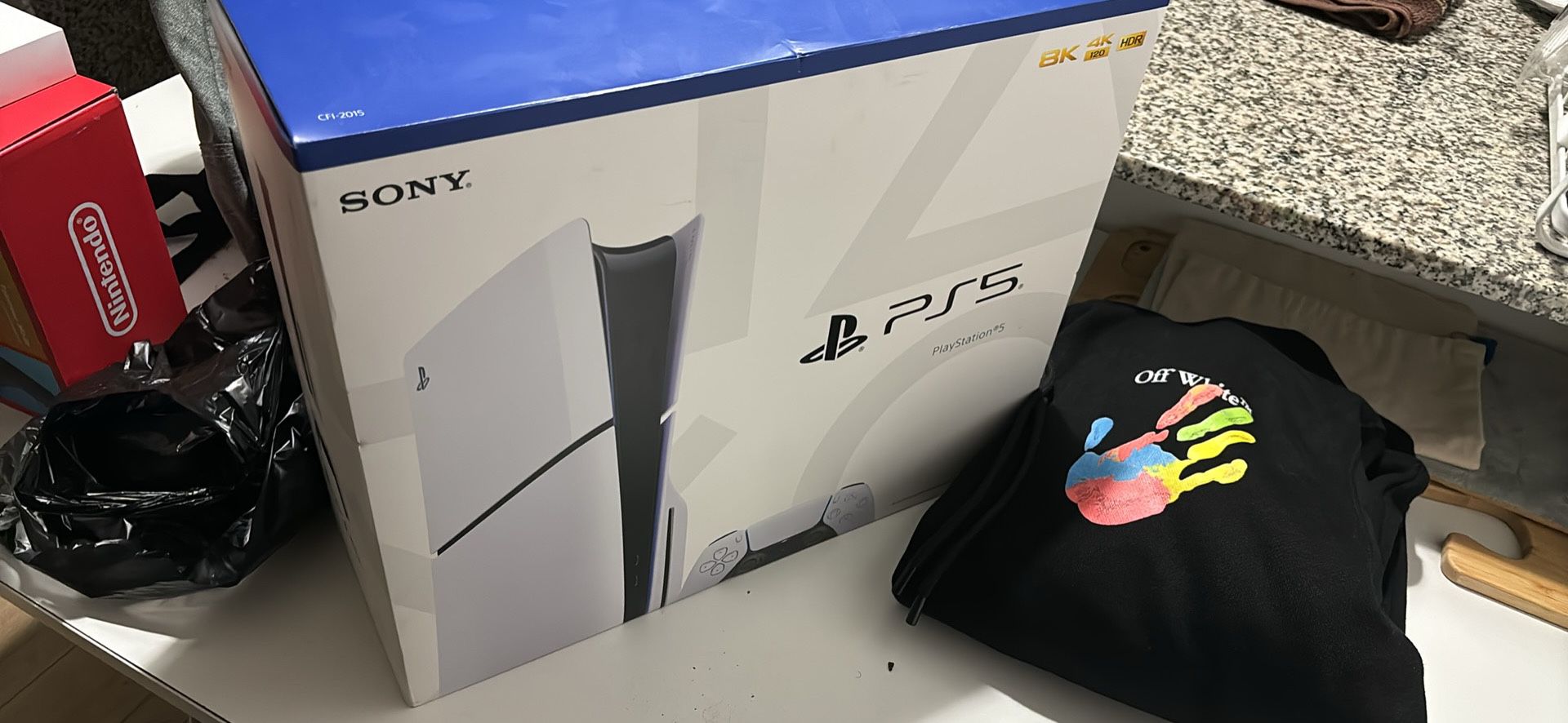 PS5 , New Nintendo , And SE Apple Watch 
