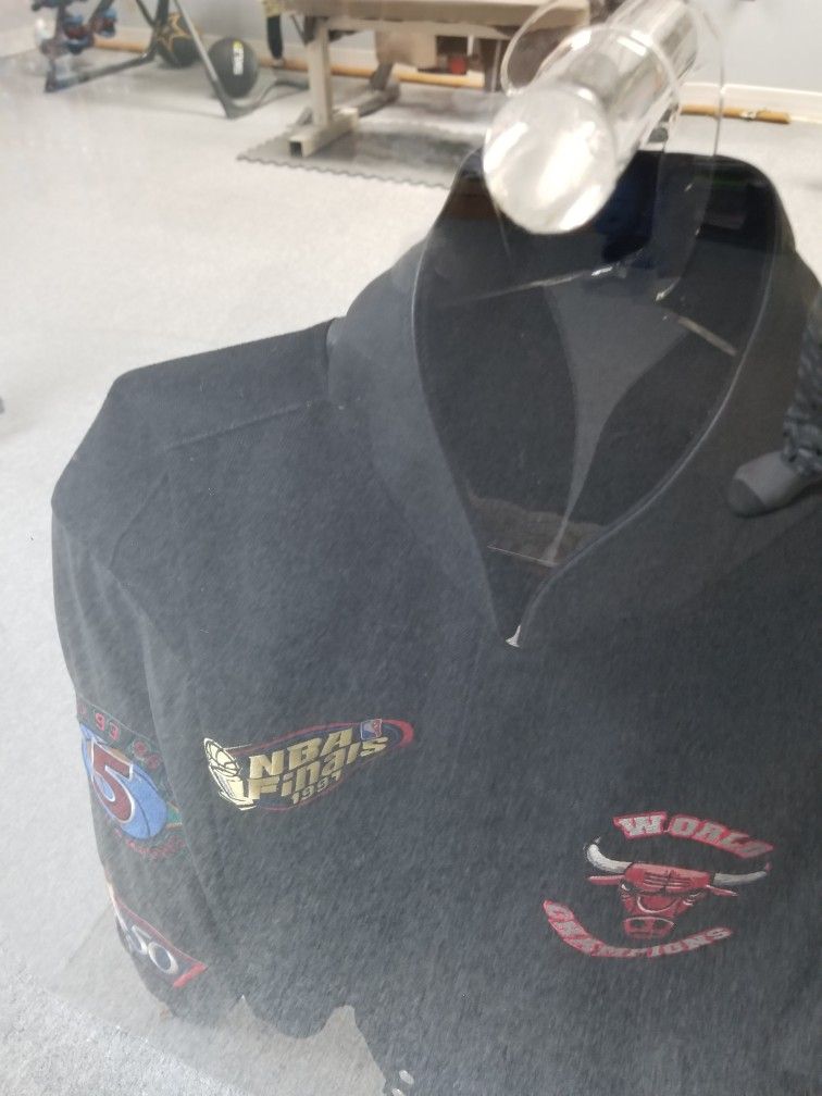 Chicago BULLS 6x CHAMPIONSHIP LIMITED EDITION JACKET