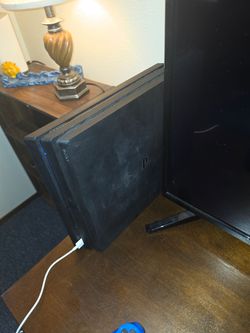 Ps4 pro asking $150
