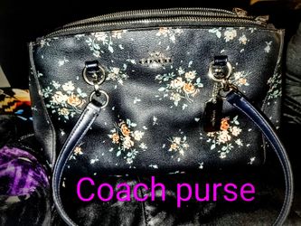 COACH PURSE ( AUTHENTIC )