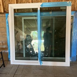 Milgard Custom Window Vinyl Double Glass Weather Proof Recessed 
