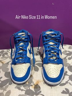 Air Nike Size 11 women’s Blue and Khaki