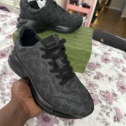 Gucci Size 10