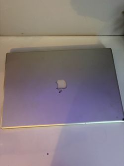 Apple MacBook Laptop