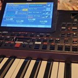 Keyboard Korg Pa  1000 Con Ritmos  Latinos Cumbia Banda Ranchera Norteña Zapatiados Etc