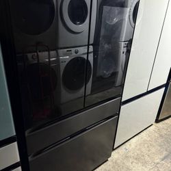 Refrigerator Samsung Family hub Bespoke