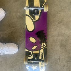 Skate board