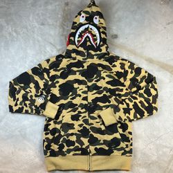 Bape Hoodie Sz m Brand New 