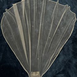 White Wedding Veil 3’ w/ Rhinestones