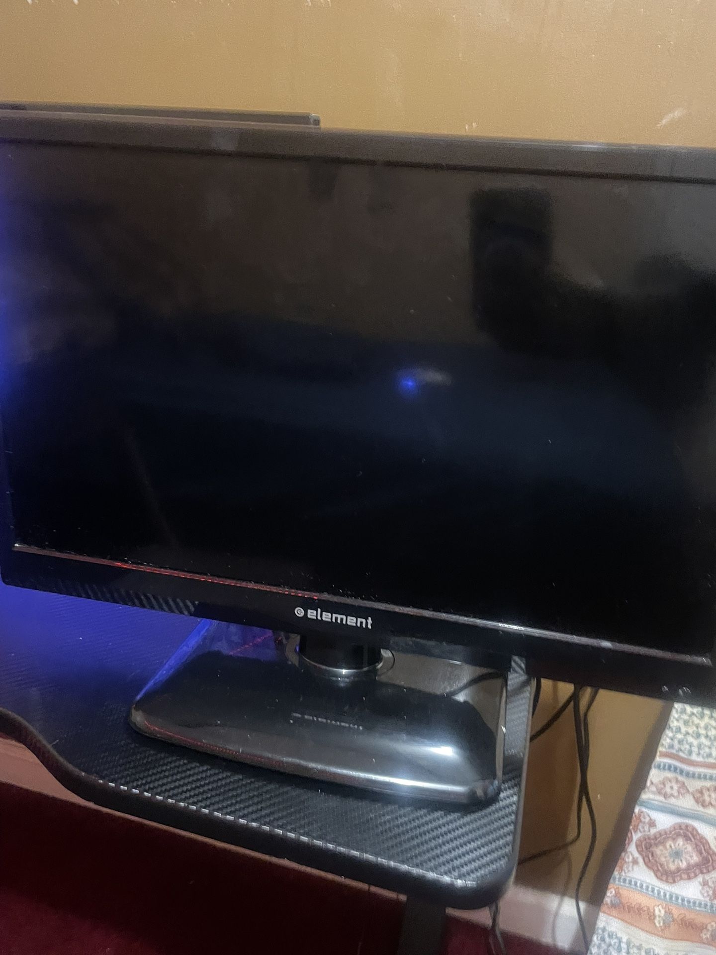 Small Element Tv